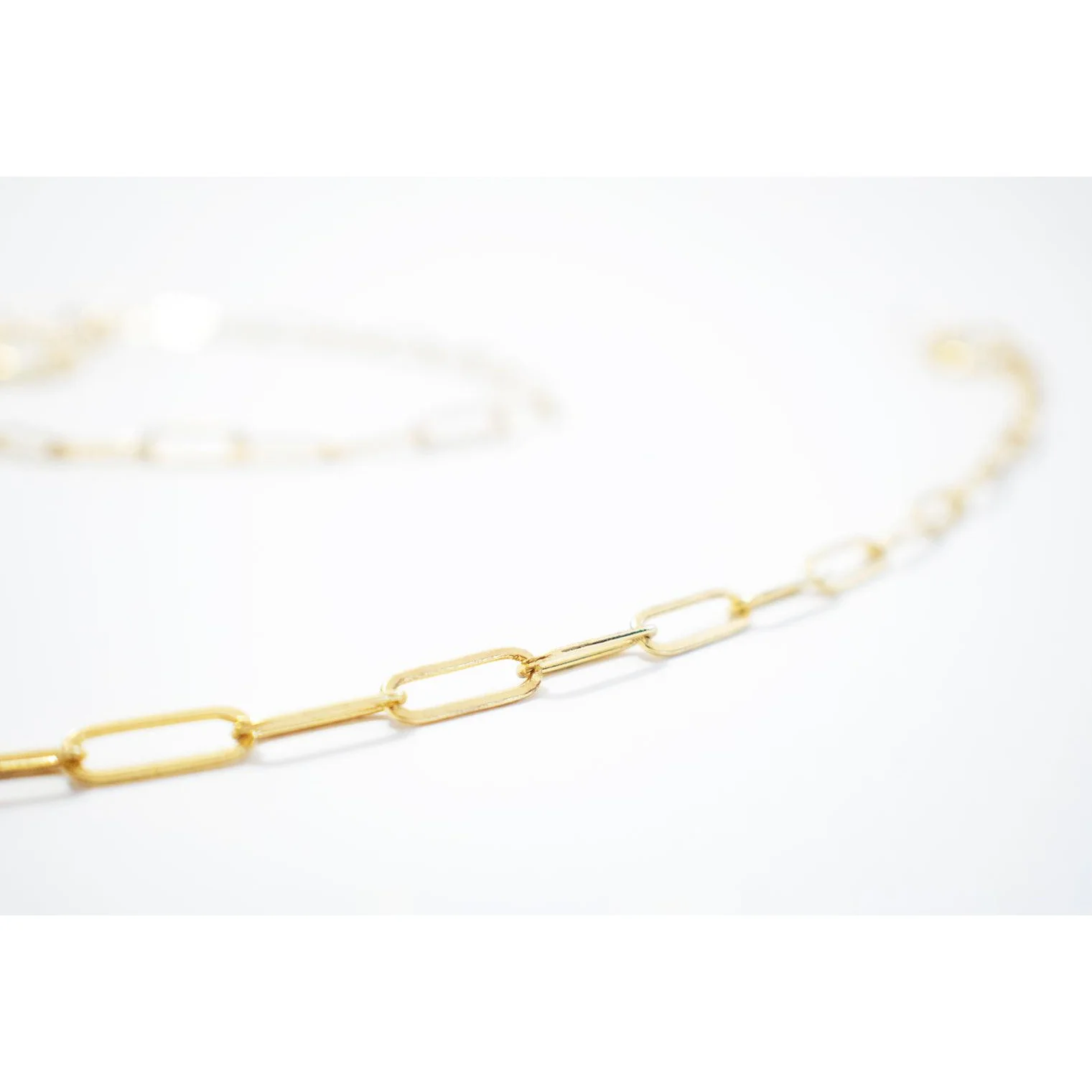 Large Link Nostalgia Gold Chain - Image 2
