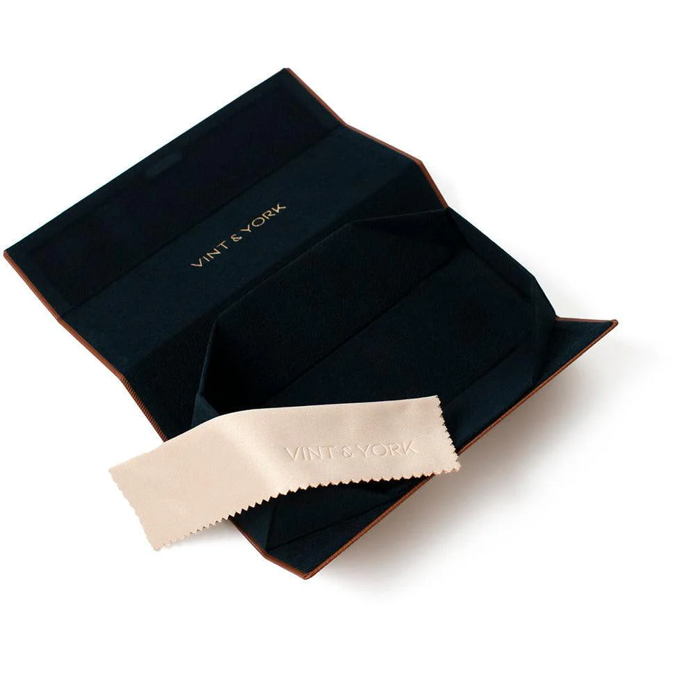 PREMIUM EYEWEAR CASE IN BROWN - Image 4
